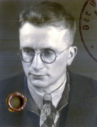 Portrait des Wilhelm Steeneck: Foto aus seinem Reisepass vom 2. Juni 1938